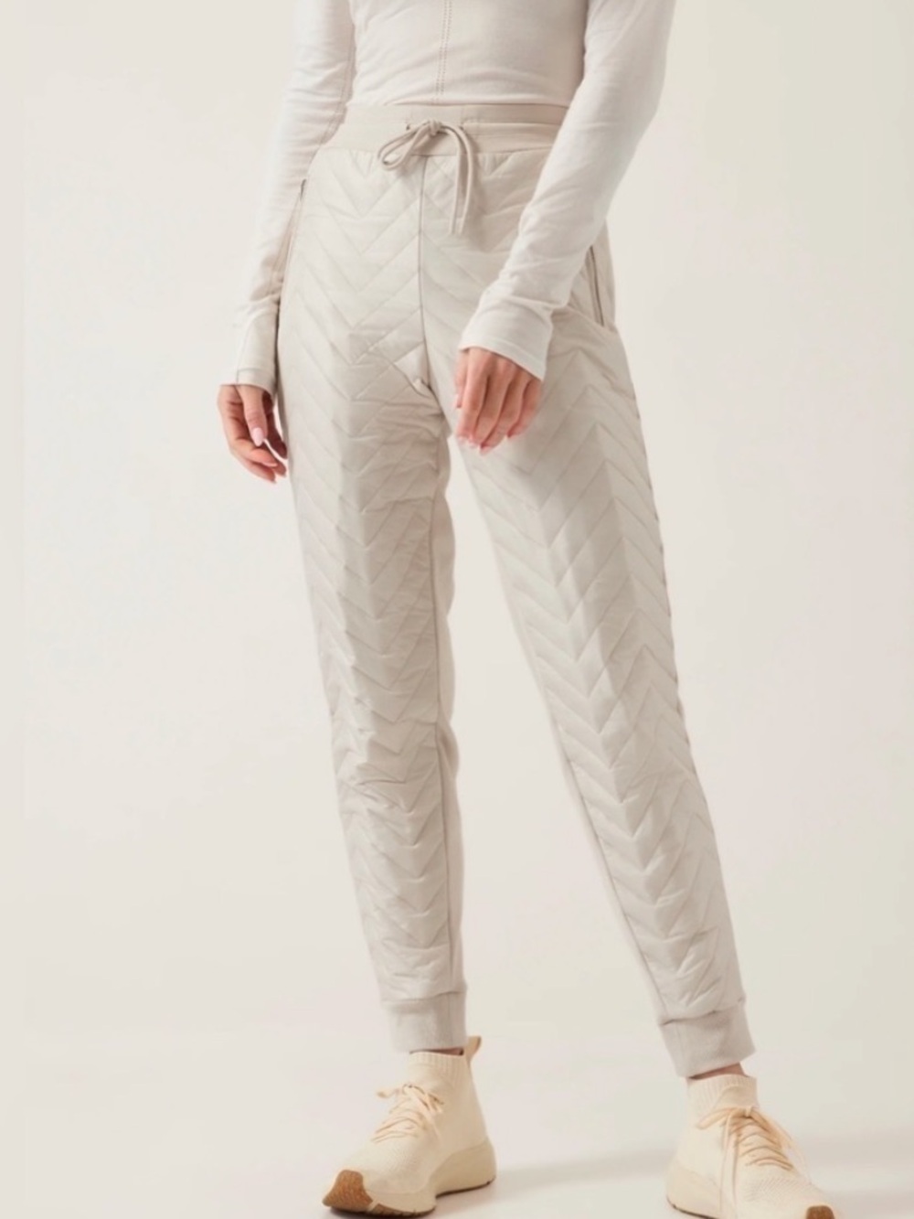 Athleta Apres Ski Down Jogger